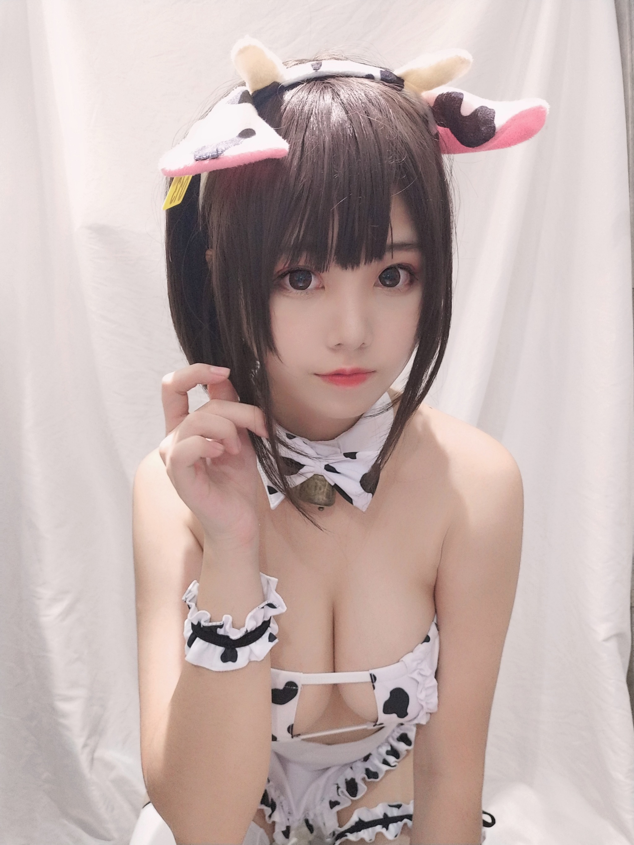 图片[1]-蜜汁猫裘 – NO.025 小奶牛自拍版女仆 [20P]-XikXak